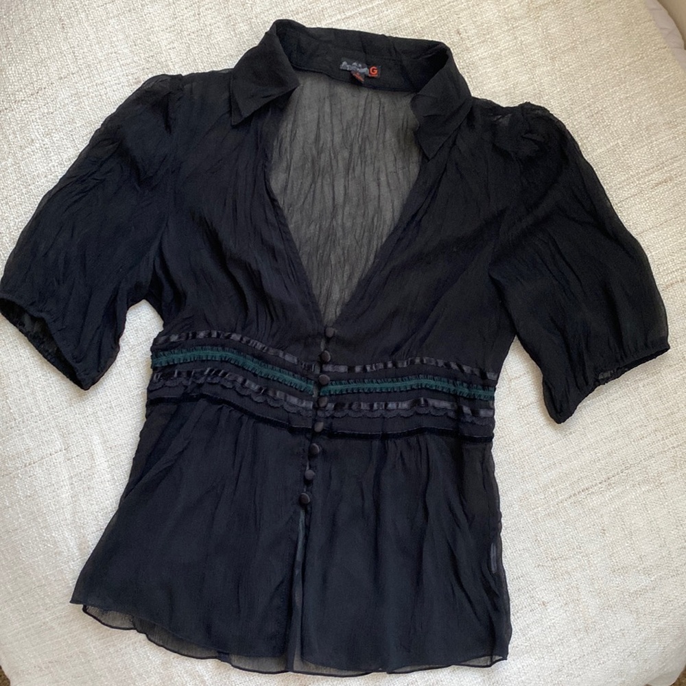 Women blouse